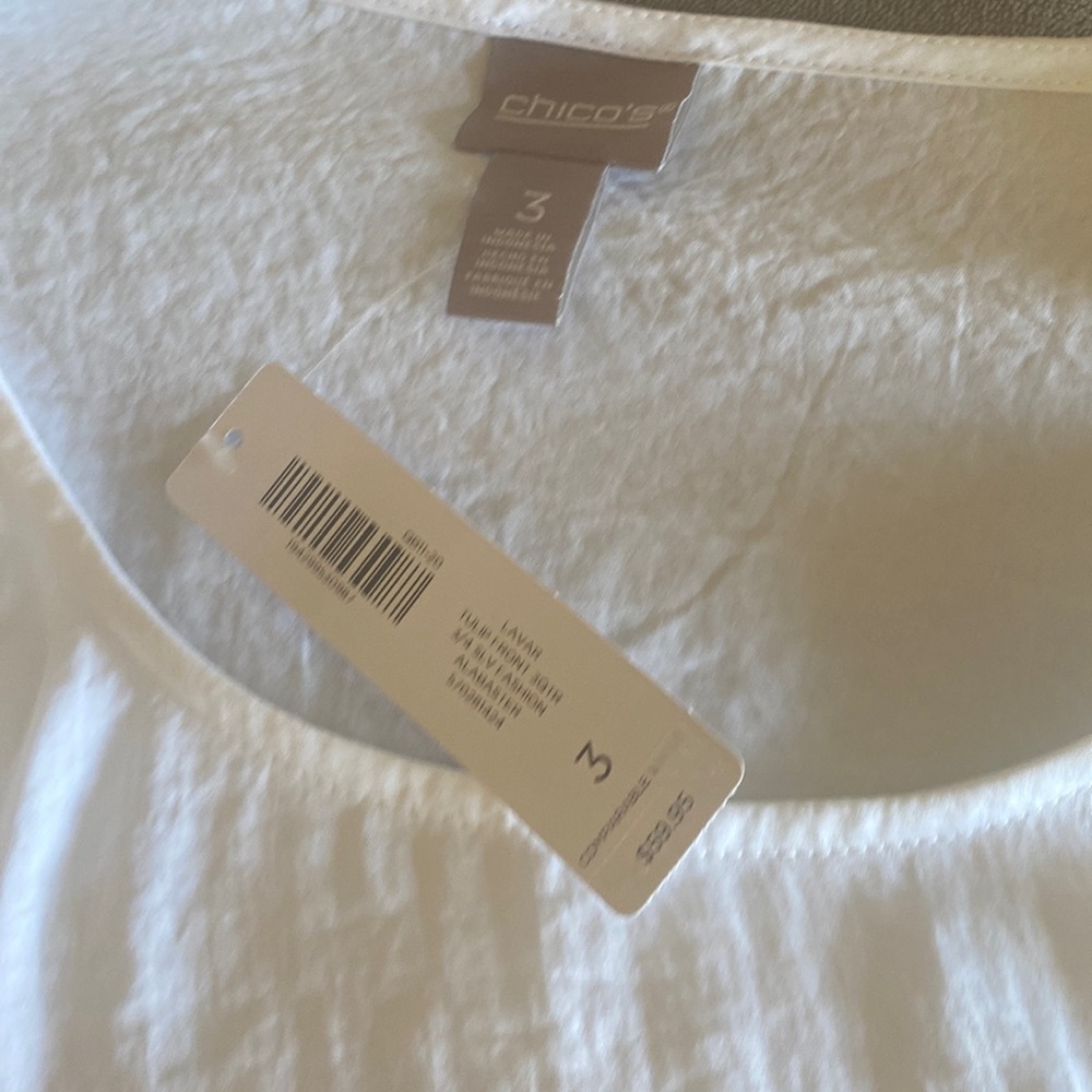 White blouse new size 3 Chico’s
